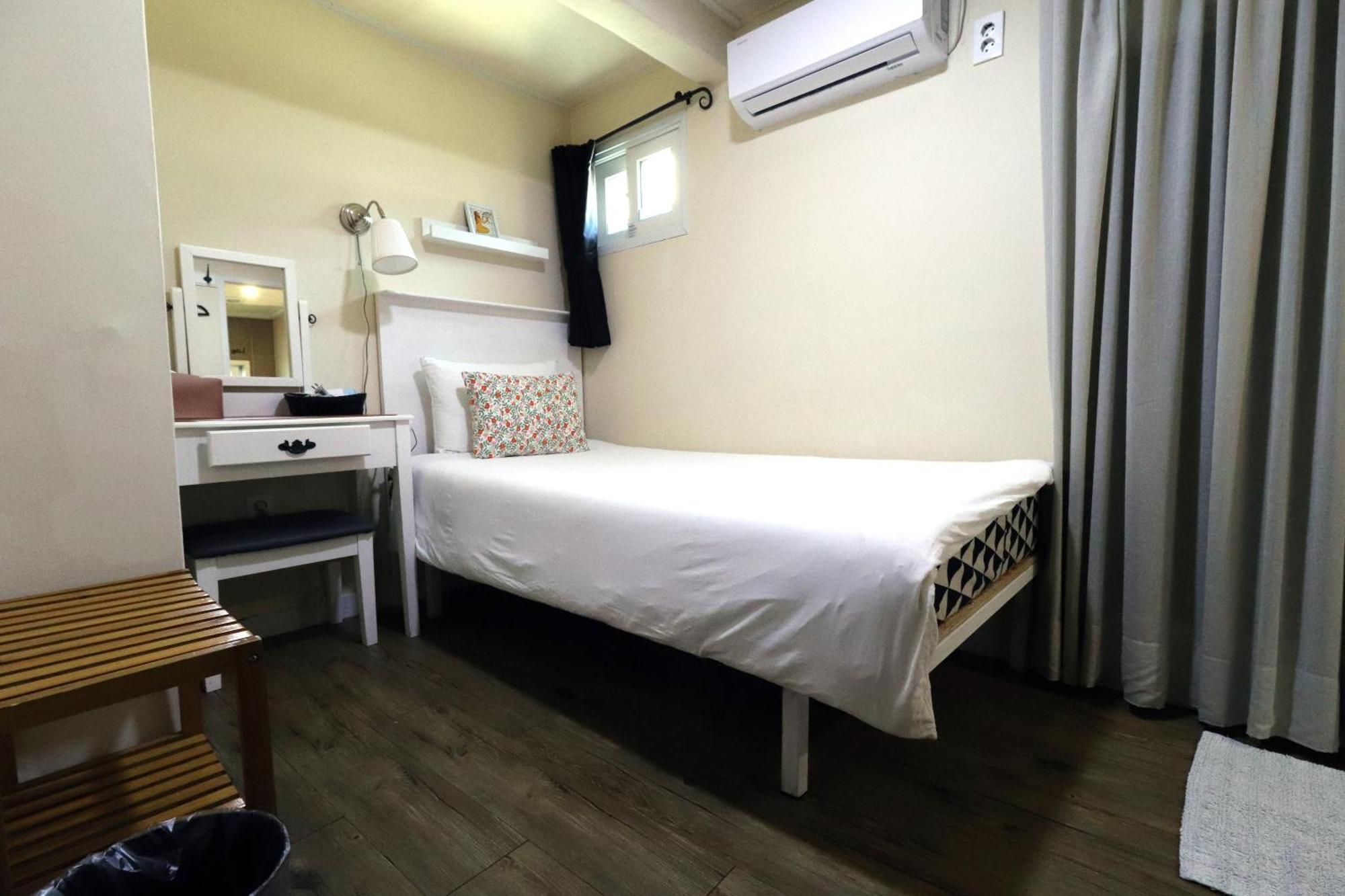Just4U Guesthouse Seoul Eksteriør bilde